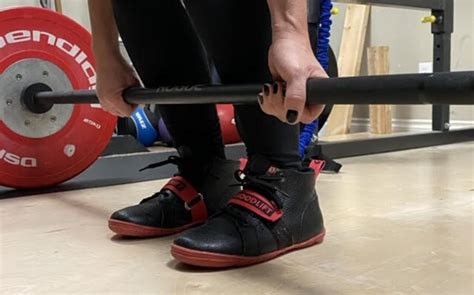 best shoes for sumo deadlift.